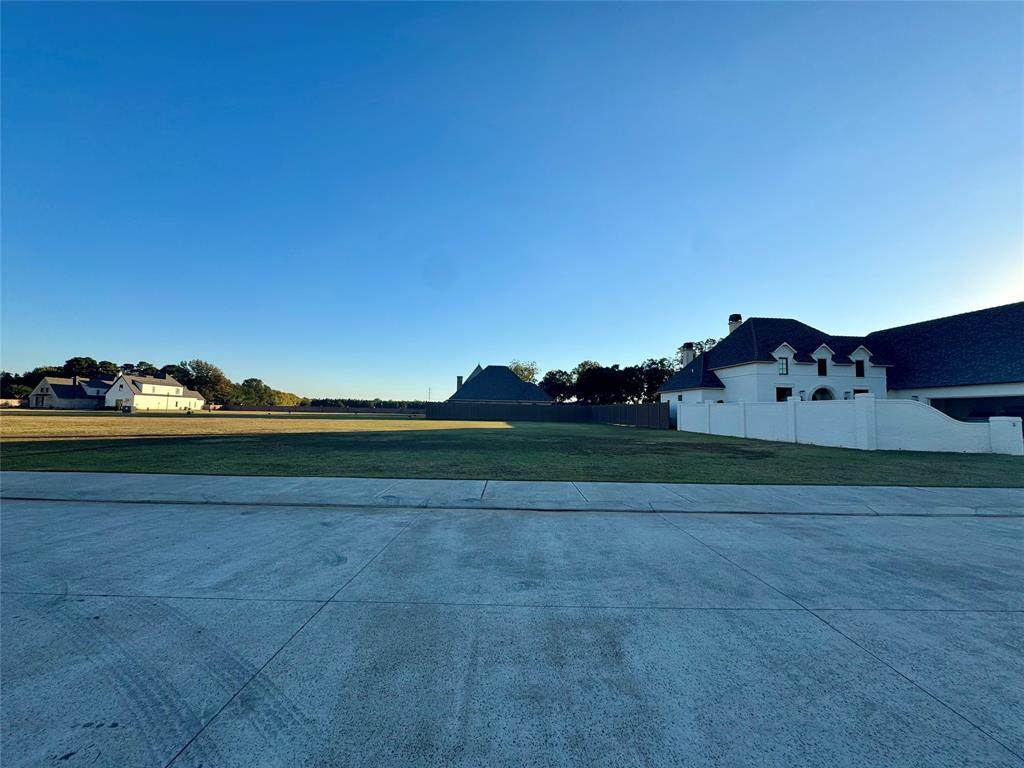 312 Nightfall Court - Photo 1
