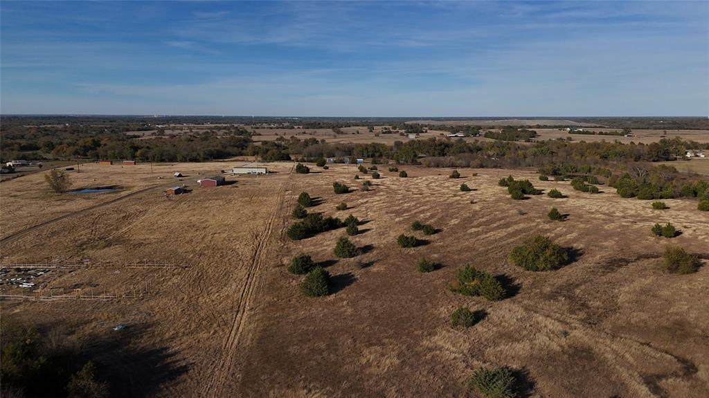 10 Acres County Road 4115 - Photo 1