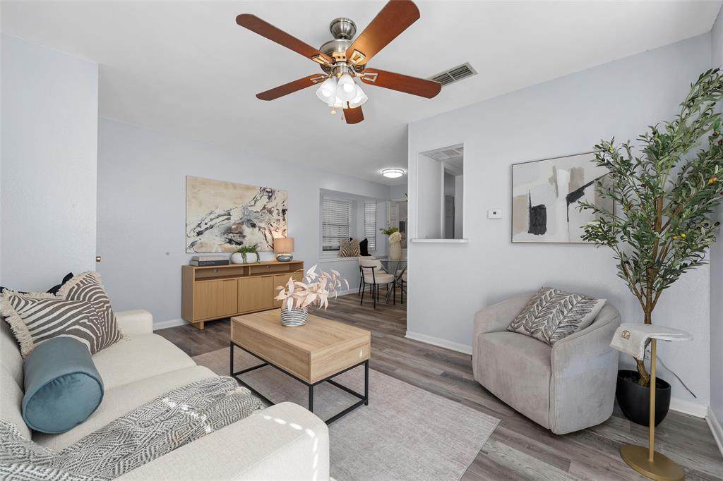 1915 10th Street - Photo 1