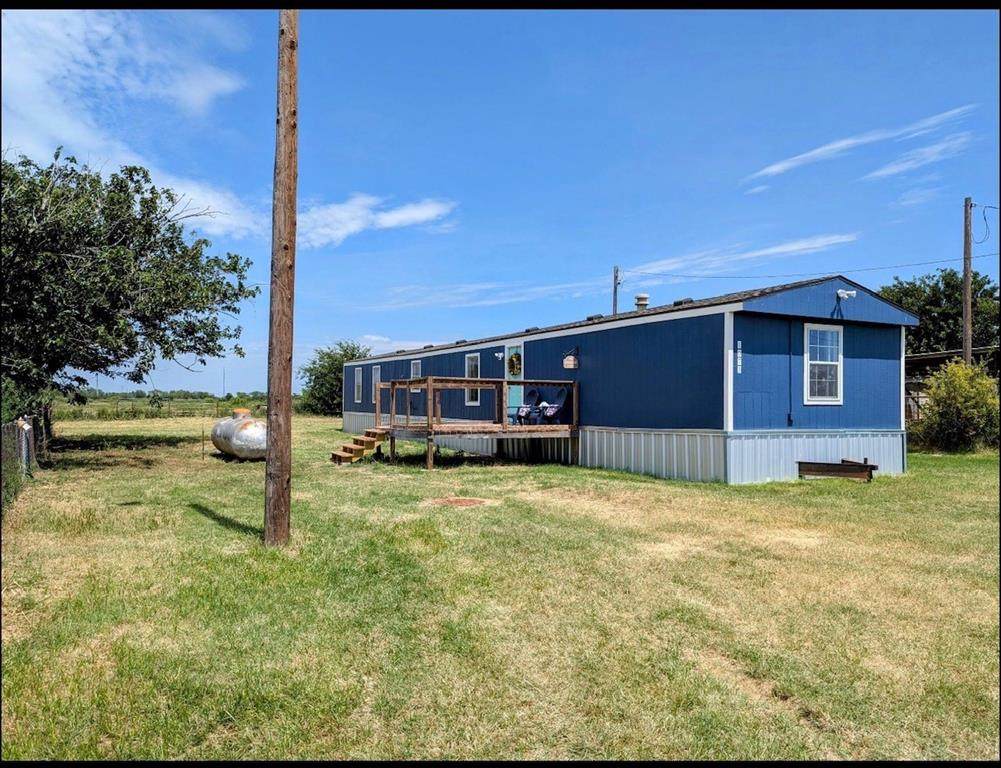 1073 1st Street - Photo 1