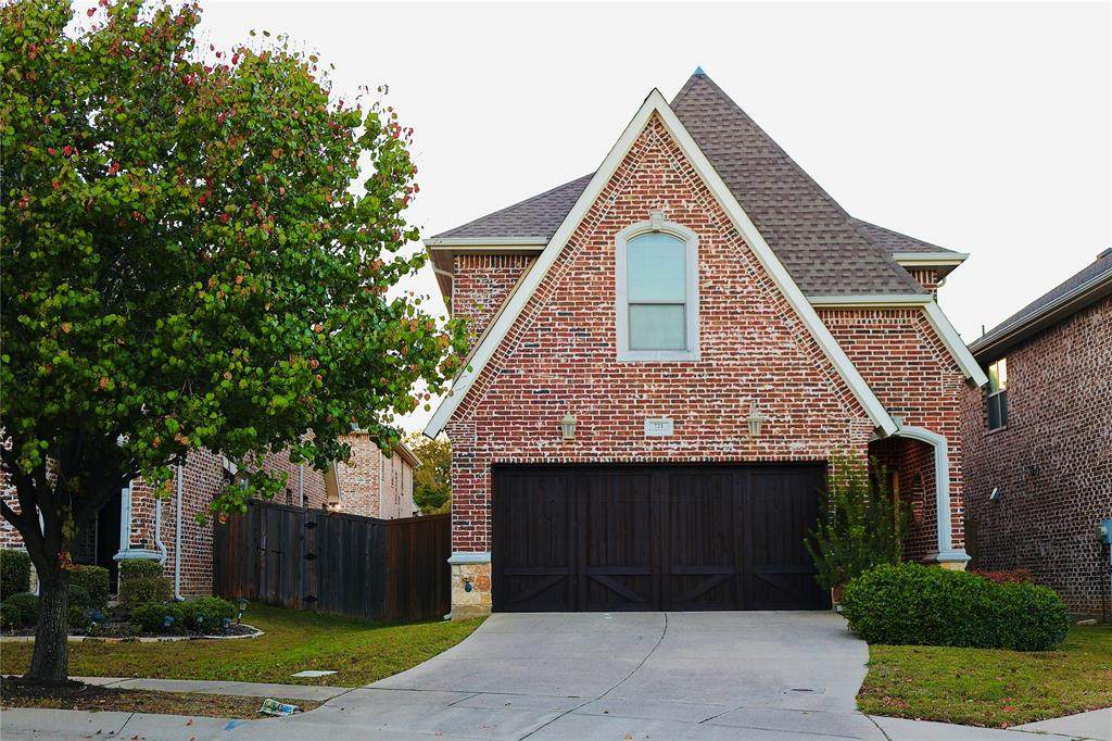 721 Rembrandt Court - Photo 1