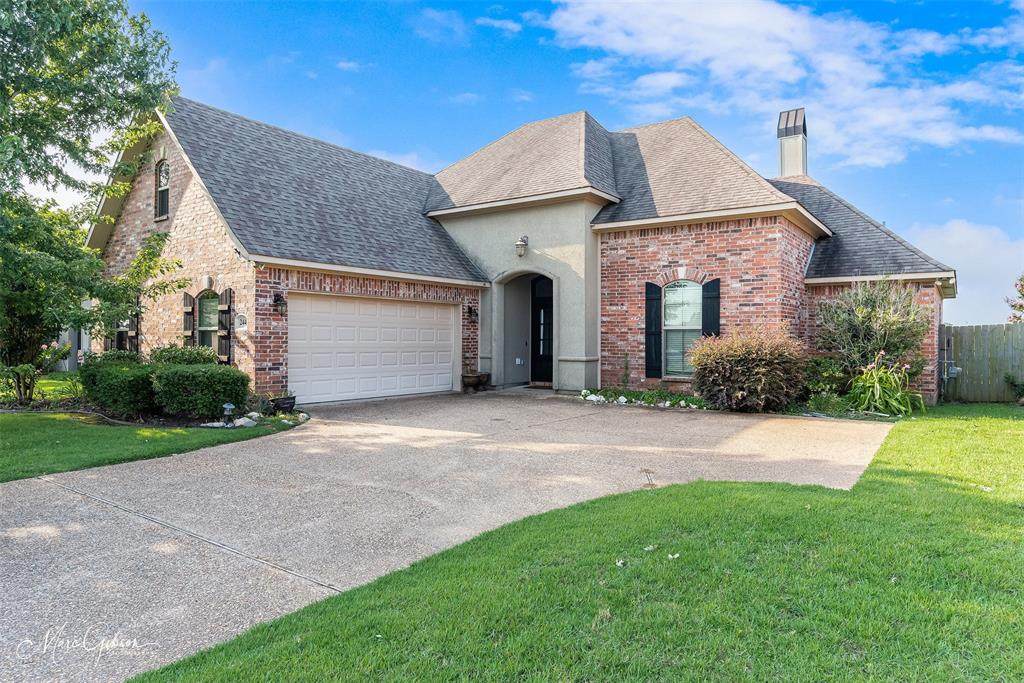 244 Gloucester Drive - Photo 1