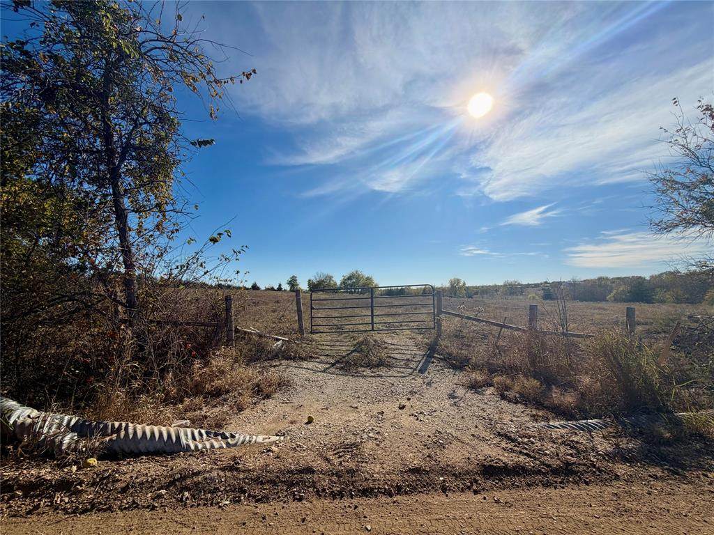 000 County Road 22500 - Photo 1