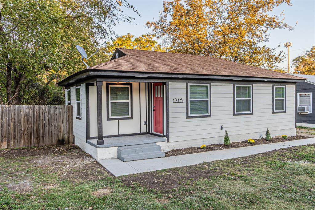 1216 Greenbrier Drive - Photo 1