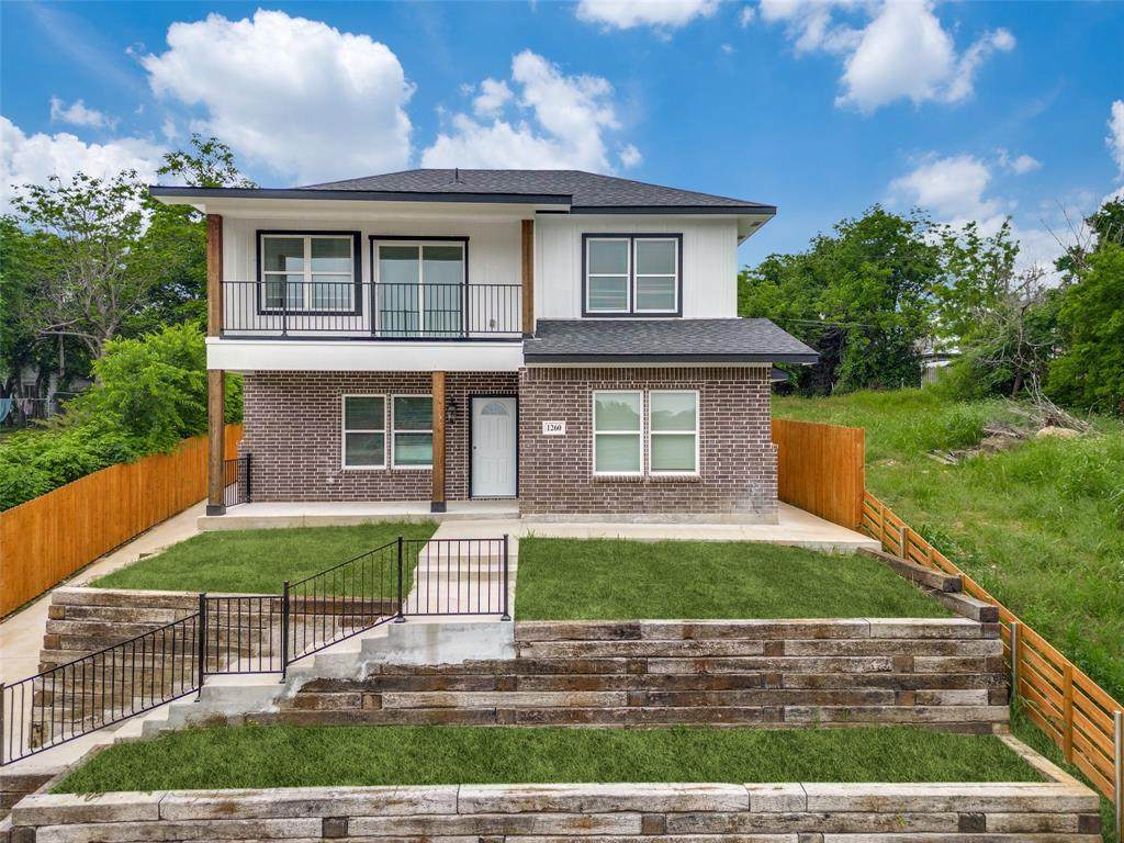 1260 Magnolia Avenue - Photo 1