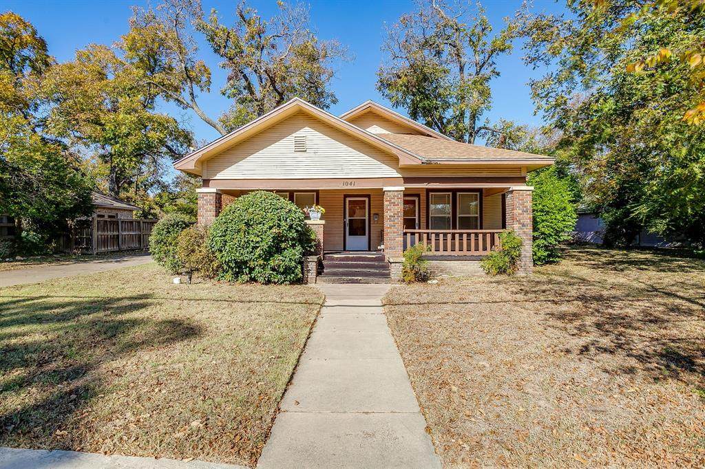 1041 Vanderbilt Street - Photo 1