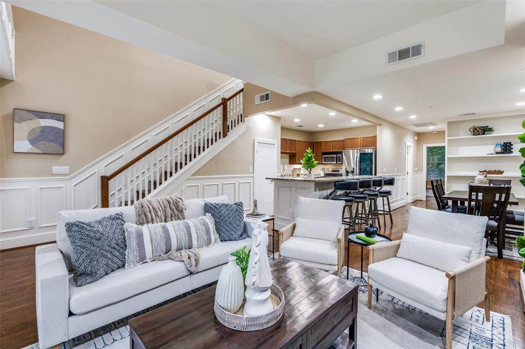 5055 Addison Circle - Photo 1