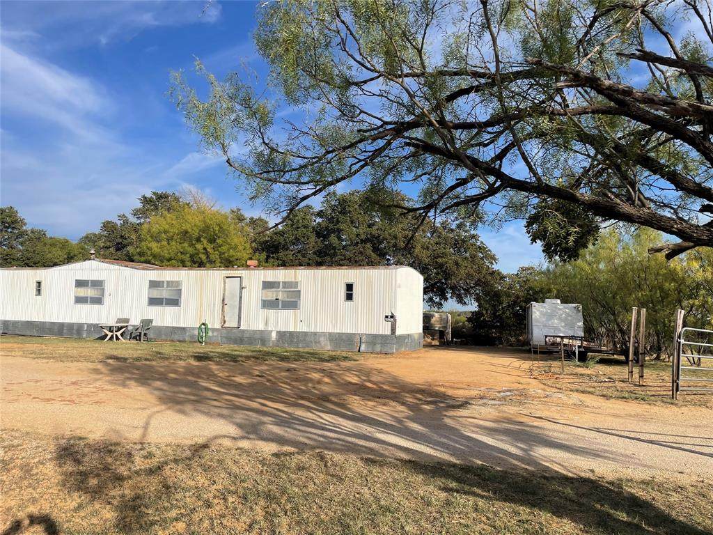 8210 Fm 2231 - Photo 1