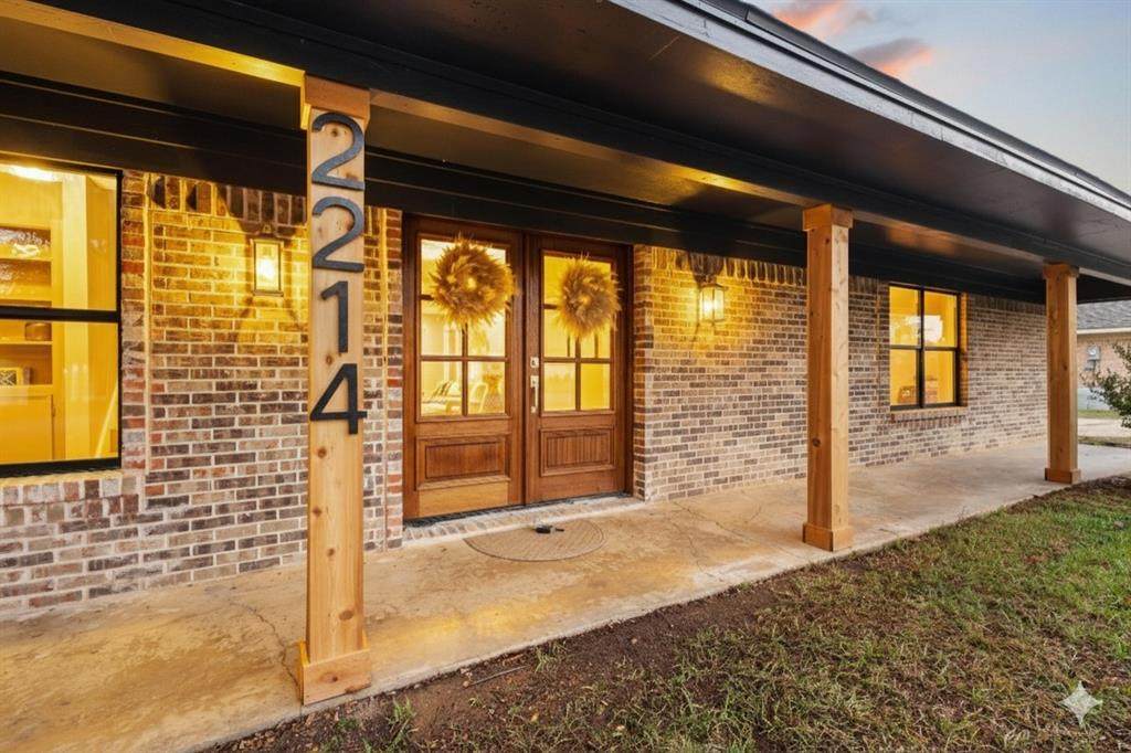 2214 Rex Cruse Drive - Photo 1