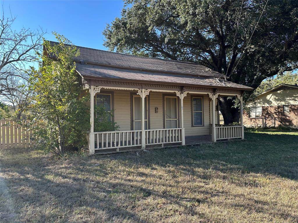 512 Mckinney Street - Photo 1