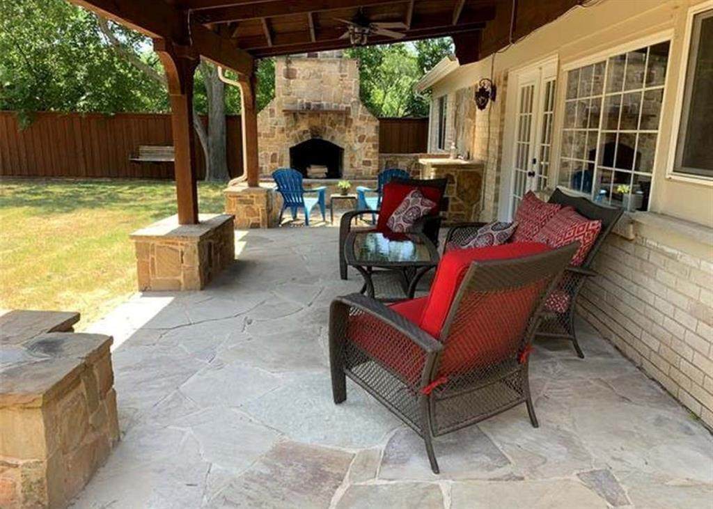 3504 Gatewood - Photo 1