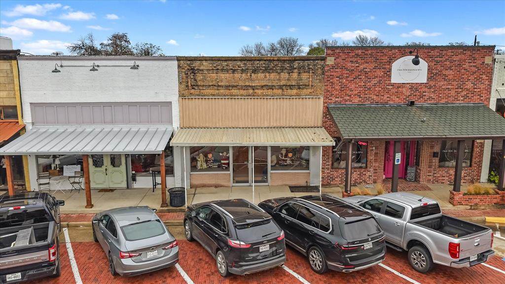 104 Mckinney Street - Photo 1