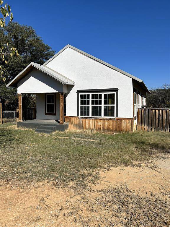 3514 2nd Street - Photo 1