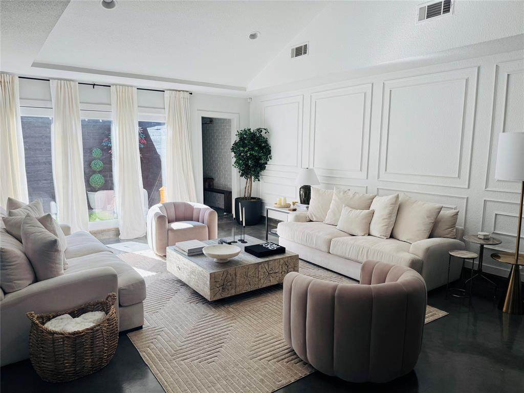 6332 Southpoint Drive - Photo 1