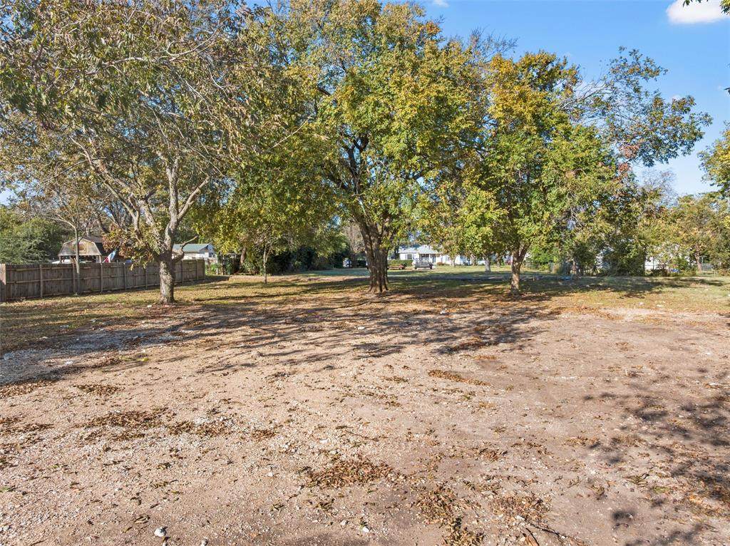 608 Reagan Street - Photo 1
