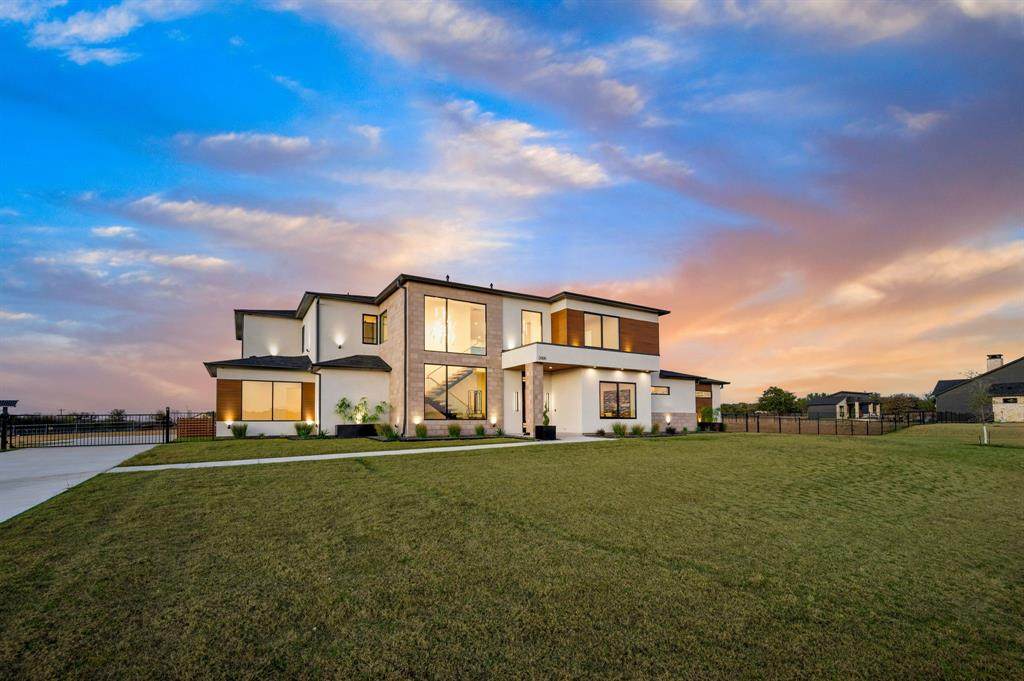 2005 High Meadow Court - Photo 1