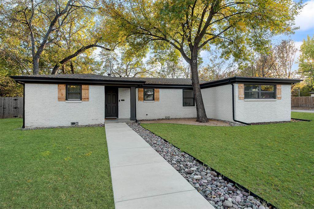 5529 Fursman Avenue - Photo 1