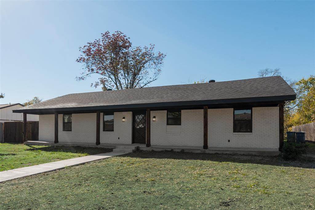 3913 Southridge Drive - Photo 1