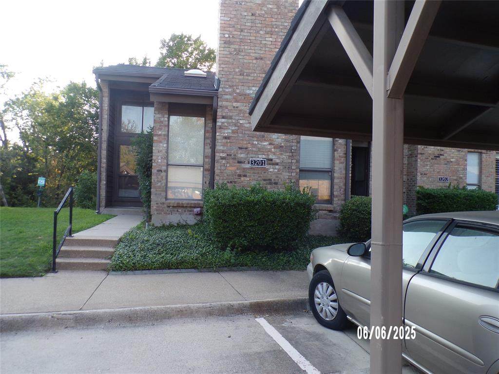 2204 Park - Photo 1