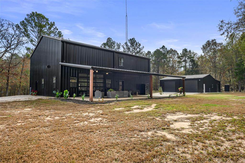 373 County Road 3832 - Photo 1