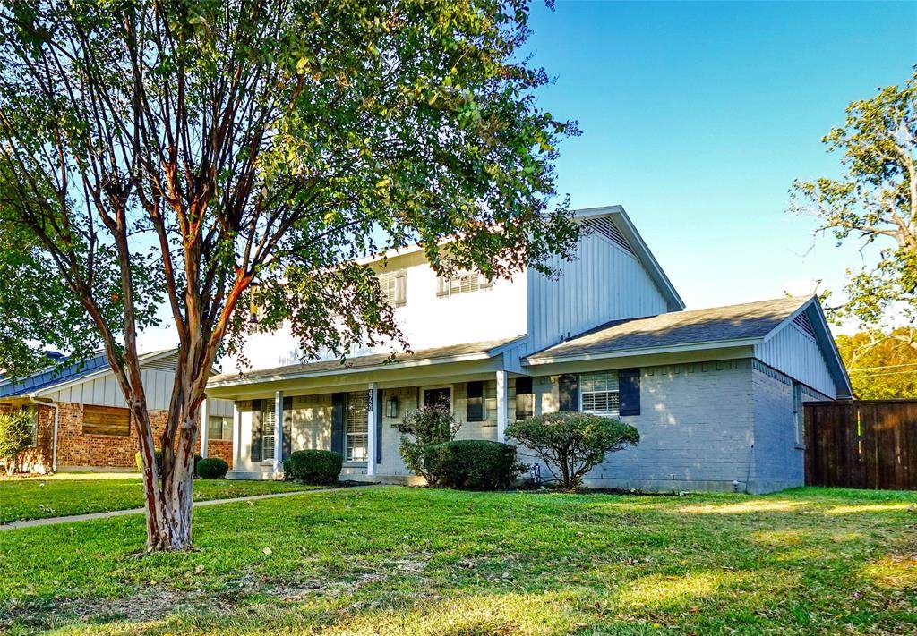 4720 Shands Drive - Photo 1