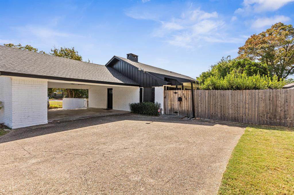 1700 Laurel Lake Drive - Photo 1