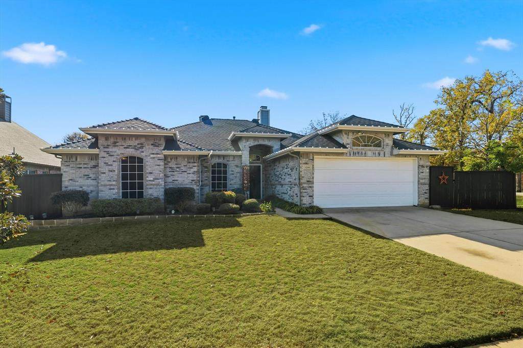 3200 Peakview Drive - Photo 1