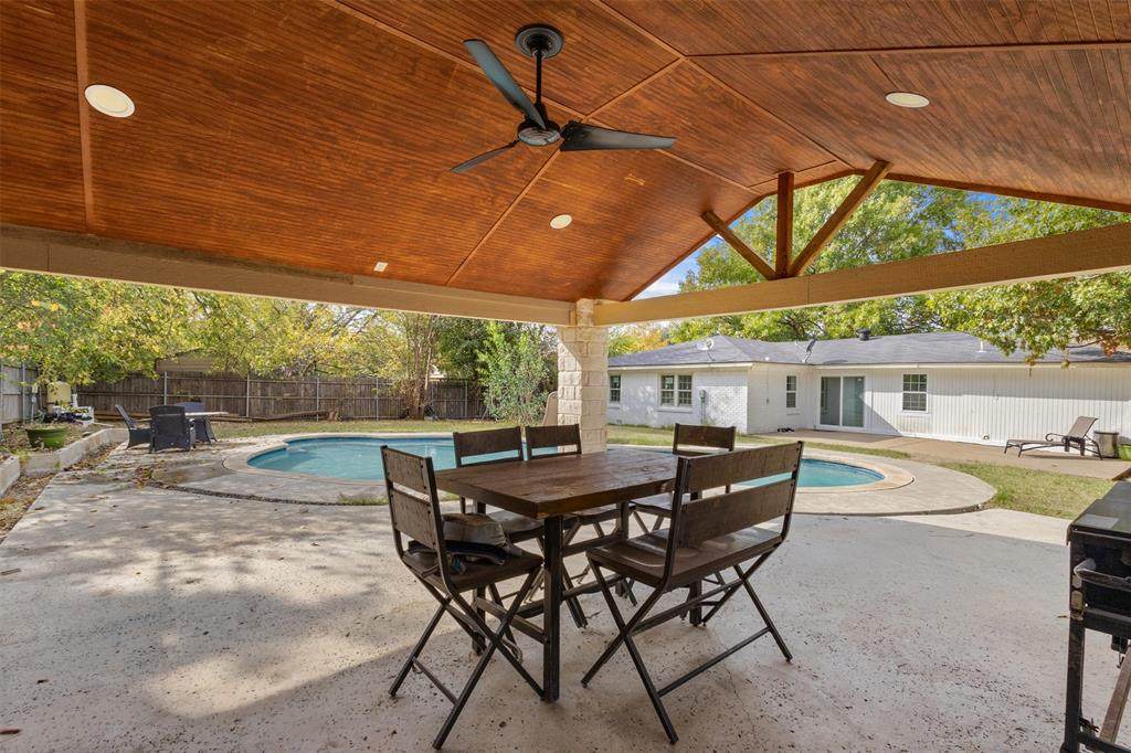 4809 Waldron Avenue - Photo 1