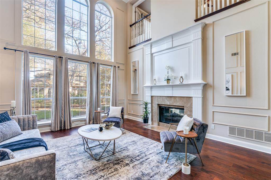 1113 Creekwood Drive - Photo 1