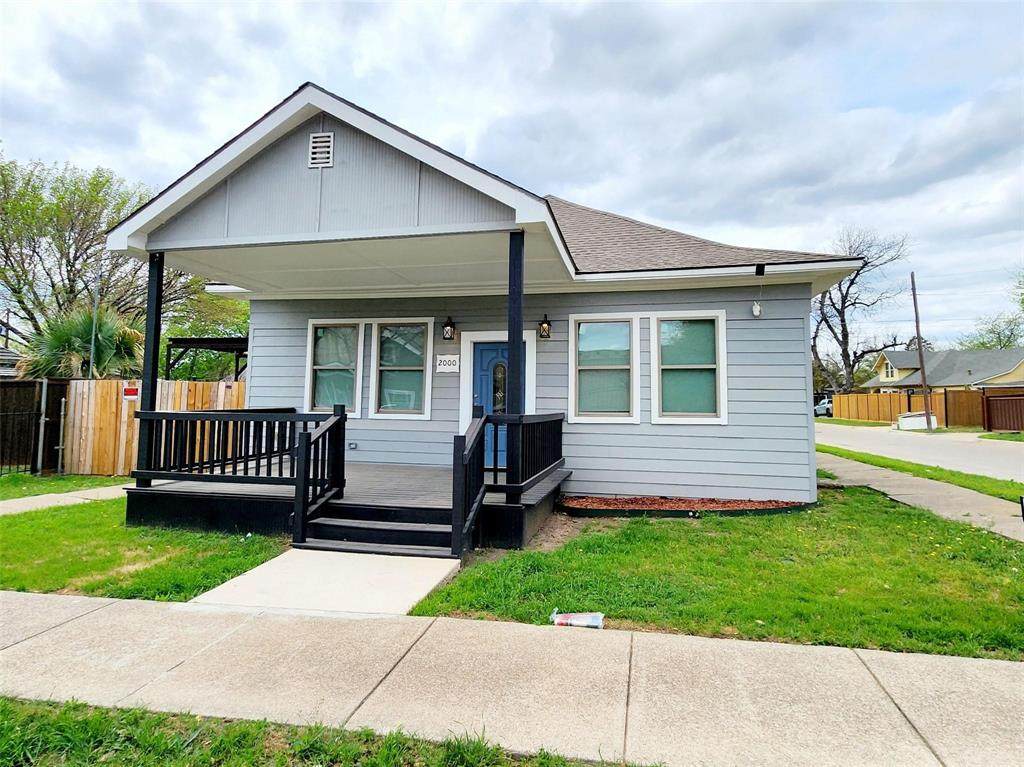 2000 May Street - Photo 1