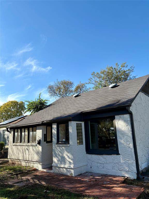 915 Hartsdale Drive - Photo 1