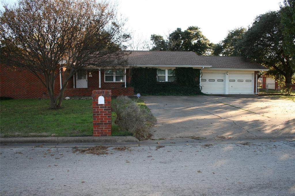 2510 5 1/2 Street - Photo 1