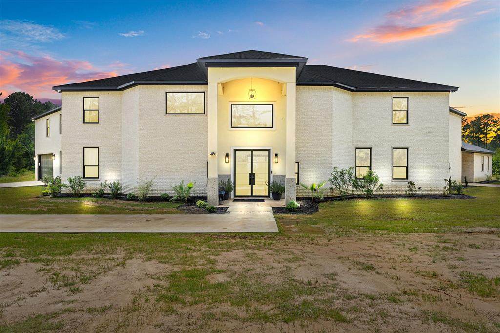 8383 Fm 2208 - Photo 1
