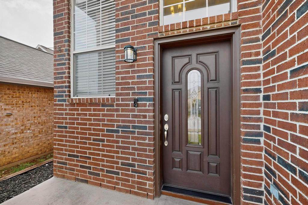 4900 Lodgepole Lane - Photo 1