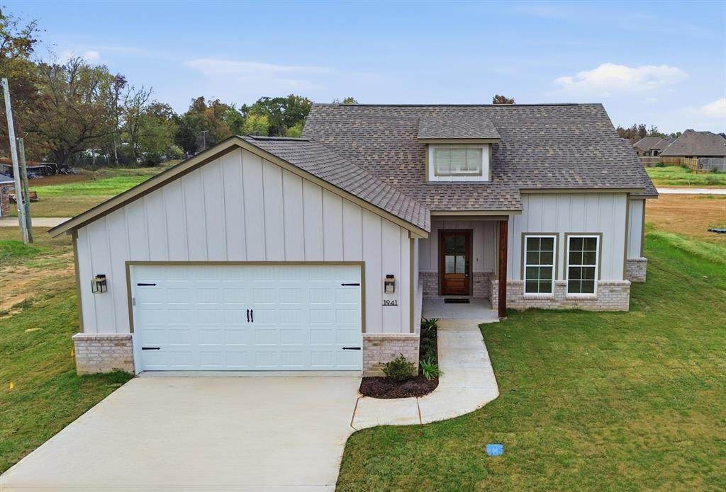 1941 Rossie Lee Drive - Photo 1