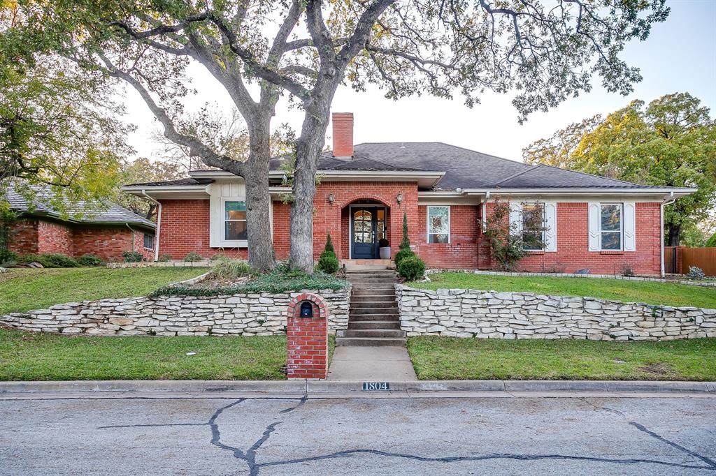 1804 Longbranch Court - Photo 1