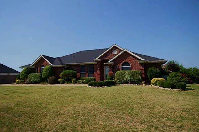 1415 Oaklawn Drive - Photo 1