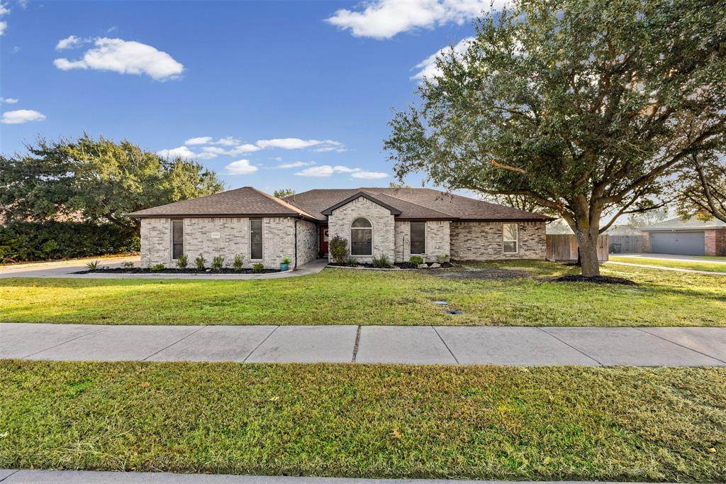 6060 Park View Drive - Photo 1