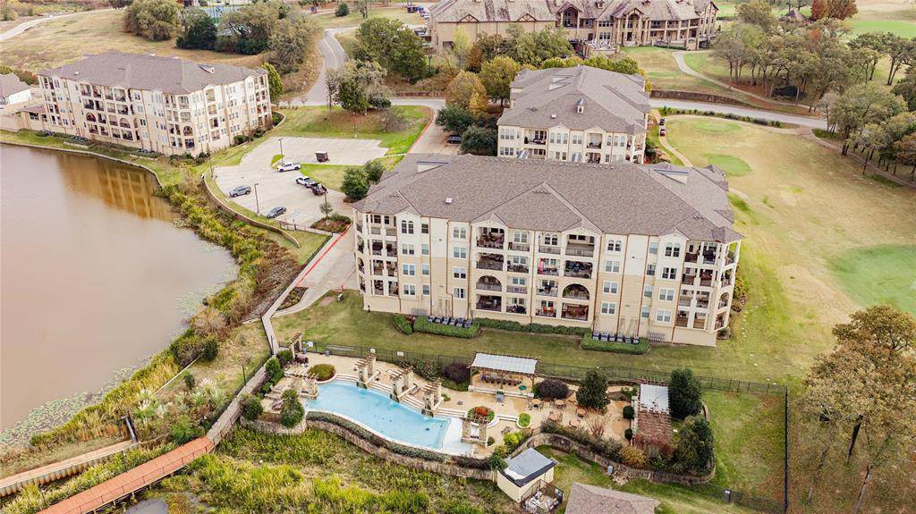 3367 Cascades Boulevard - Photo 1