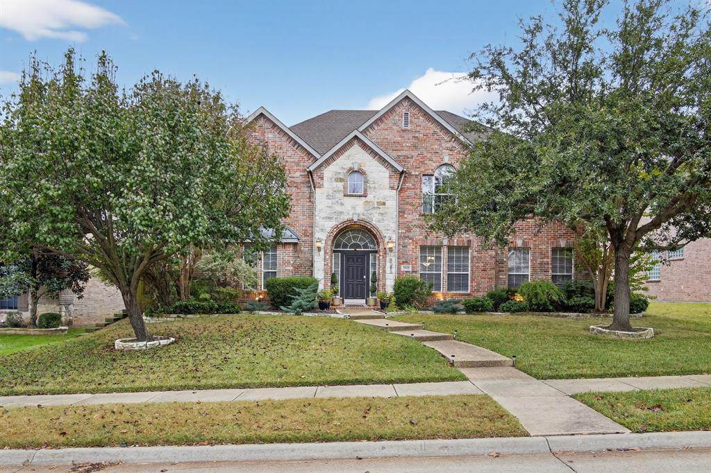 4506 Red Barn - Photo 1