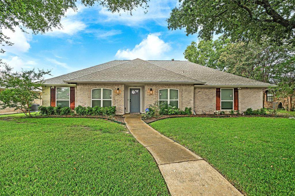 2101 Newcastle Circle - Photo 1