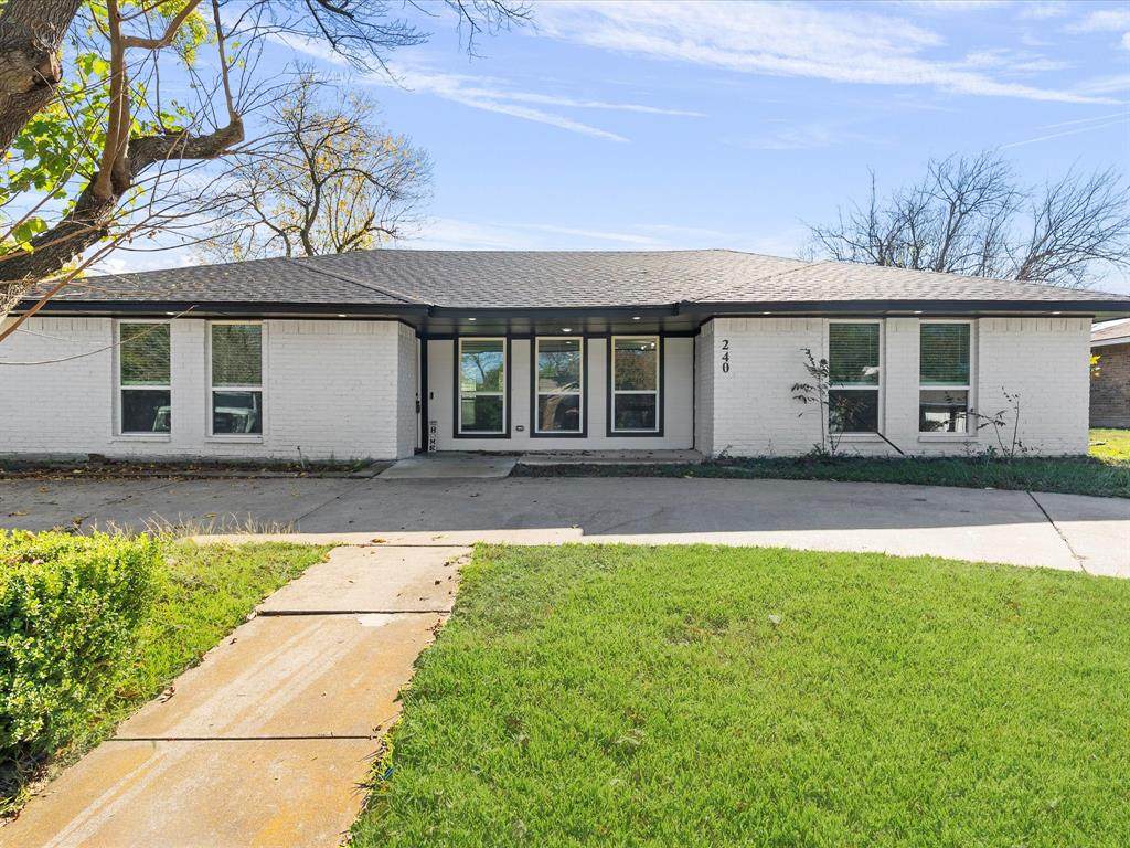 240 Wesley Drive - Photo 1