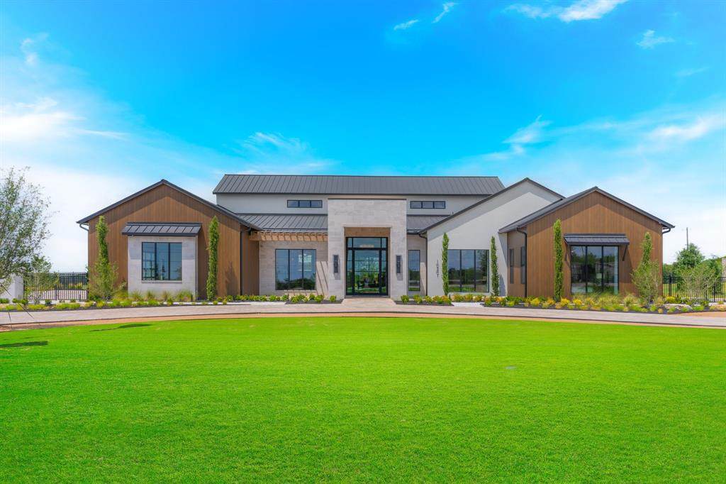 10501 Fleming Pointe Drive - Photo 1