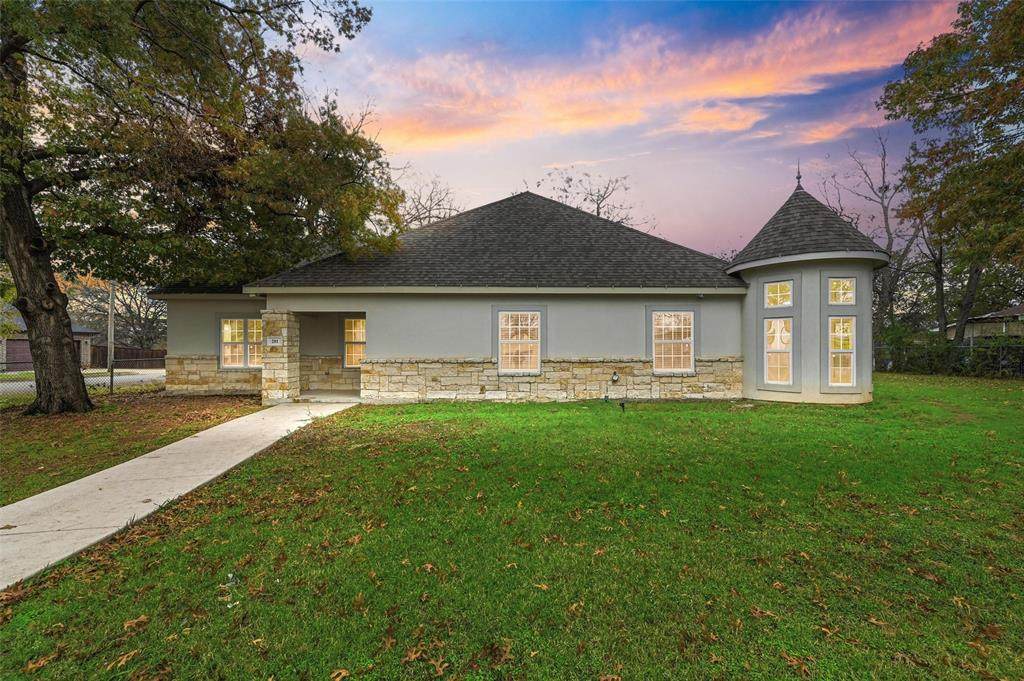 201 Enon Avenue - Photo 1