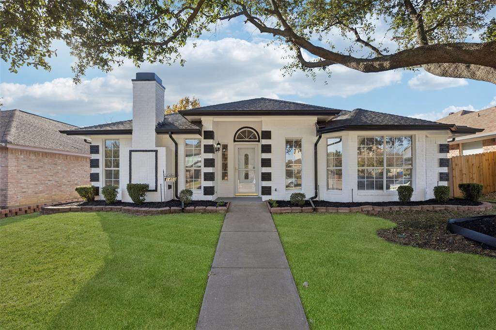 1403 Signet Drive - Photo 1