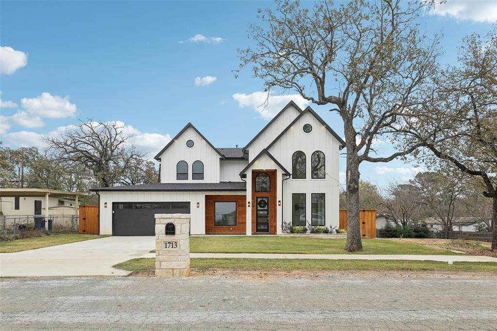 1713 Highland Drive - Photo 1
