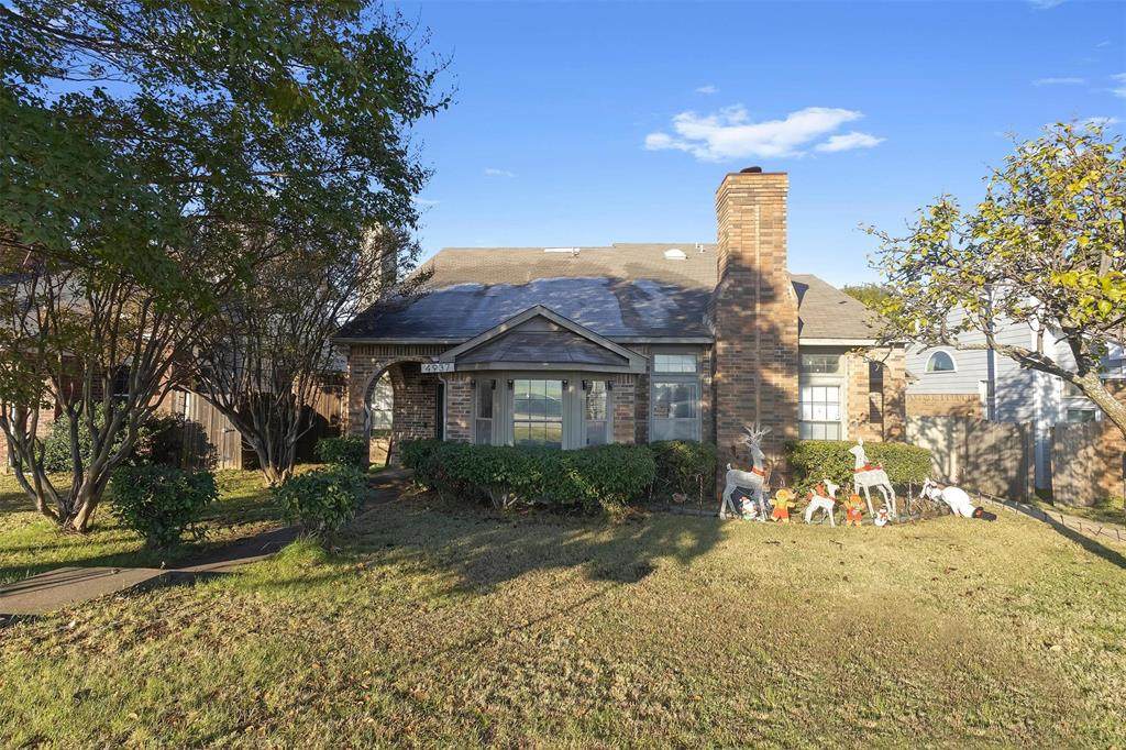 4937 Lomax Drive - Photo 1