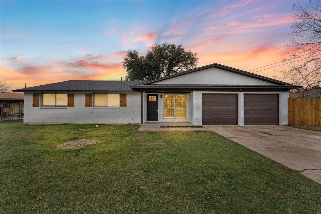 4300 Greenbriar Drive - Photo 1