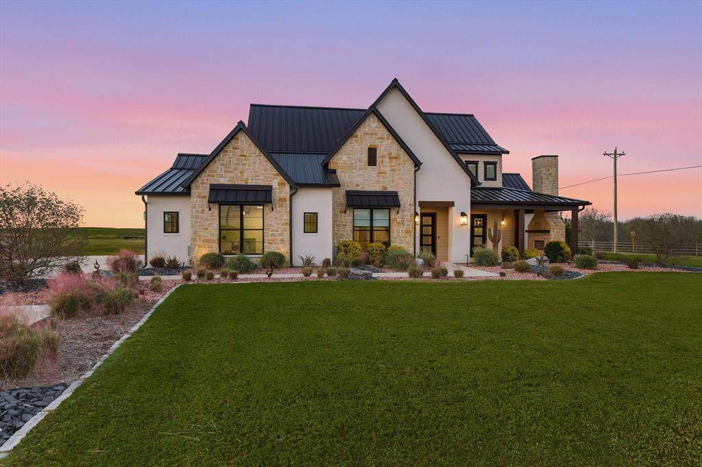 122 Ozro Road - Photo 1