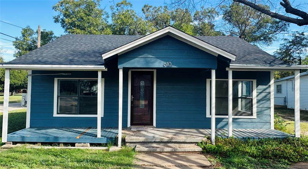 610 Dale Street - Photo 1